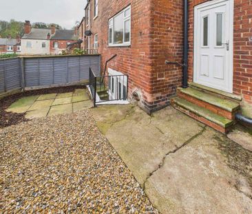 2 bedroom apartment to rent - Photo 6