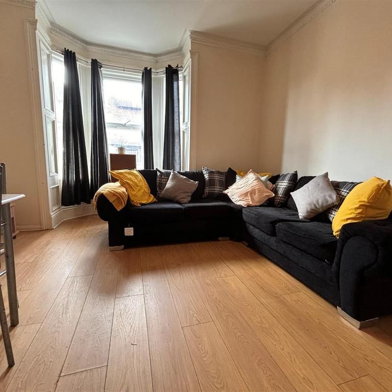 4 bedroom house to rent - Photo 1