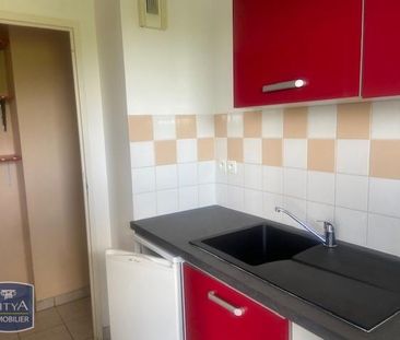 Location Appartement 2 pièces 44m² ISBERGUES 62330 - Photo 4