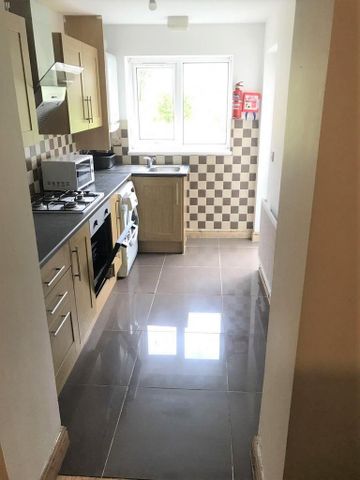3 bedroom house to rent - Photo 2
