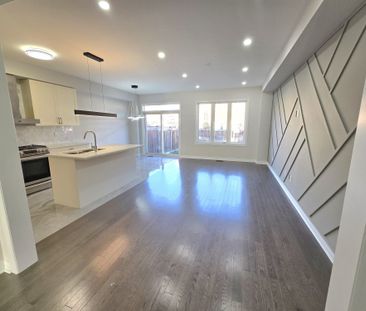 For Lease - 95 Cathedral Drive, Whitby, Ontario - Photo 5