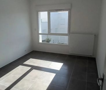 À LOUER : APPARTEMENT T4 • Réf TNG-G0568 - Photo 6