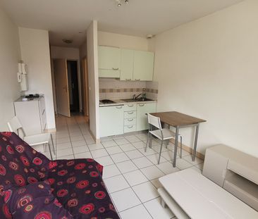 STUDIO BOURGES - 20 M² - Photo 3