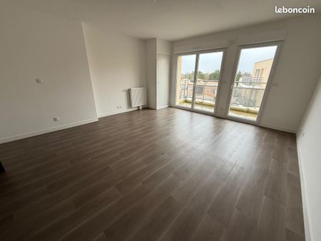 Location Appartement T2 avec parking et balcon - Photo 3