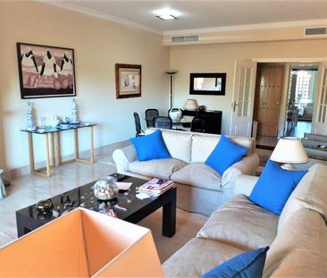 Middle Floor Apartment in Guadalmina Baja - Photo 5