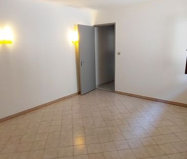 Location Appartement P3 Gignac - Photo 6