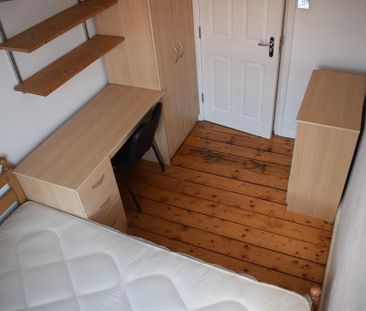 4 bedroom house to rent - Photo 3