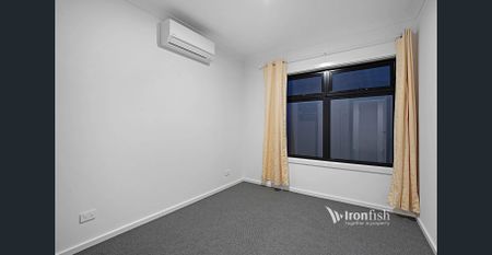 All ROOMS HAVE AIR CONDITIONING! 4 BEDROOM TOWNHOUSE at LINC - Photo 2