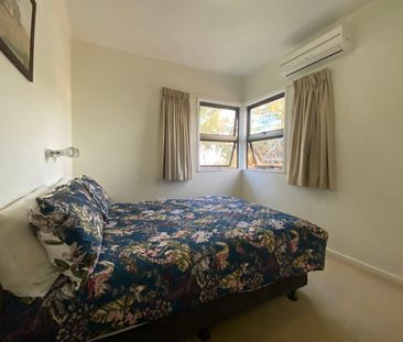 Fully Furnished Beachfront Retreat in Currimundi! - Photo 5