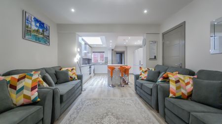 74 Harrow Road - Photo 5