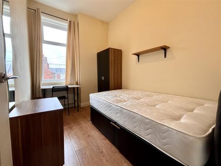 Trewhitt Rd, Newcastle Upon Tyne - Photo 3