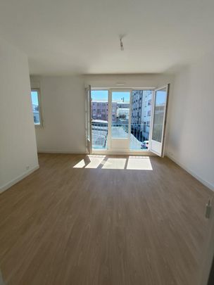 Location Appartement 4 pièces 71m² BREST 29200 - Photo 1