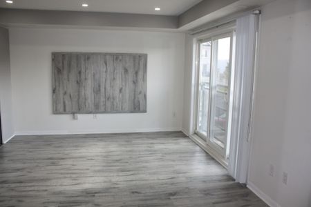 For Lease - 2891 Rio Court Unit# 123, Mississauga, Ontario - Photo 2