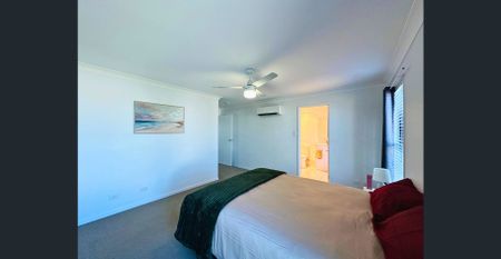 MODERN 3 BED, 2 BATH TOWNHOUSE FOR RENT - FURNISHED & UNFURNISHED AVAILABLE! - Photo 5