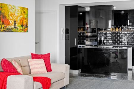 1810/120 Eastern Valley Way, Belconnen ACT 2617 - Apartment For Rent | Domain - Photo 3