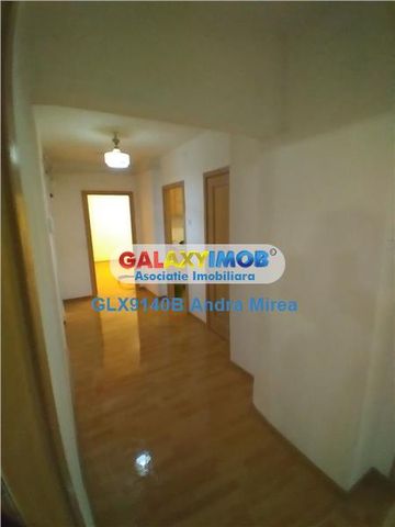 Inchiriere apartament 3 camere Mall Vitan CENTRALA PROPRIE NEMOBILAT - Fotografie 5