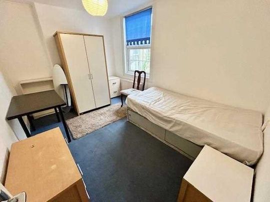 5 bedroom house share to rent - Photo 1