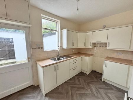 65 Brownlow Street, Comber, BT23 5EP - Photo 3