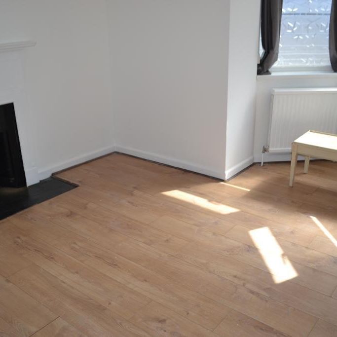 5 bedroom semi-detached house to rent - Photo 1