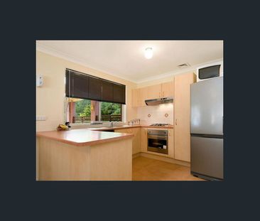 LARGE 2 STOREY FAMILY HOME - Photo 5