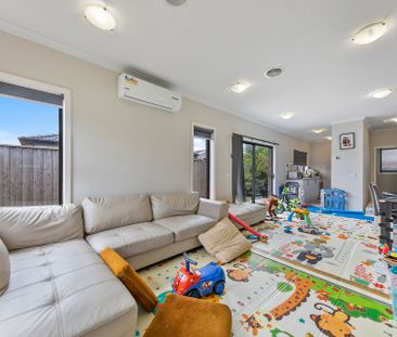 3 Bedrooms in Caversham Waters - Photo 6