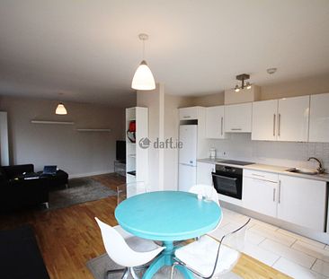 Apartment to rent in Dublin, Silken Park Ave - Photo 1