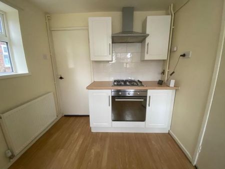 Arundel Road, Peterborough - Photo 3