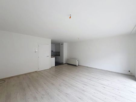 Appartement te huur - Photo 2