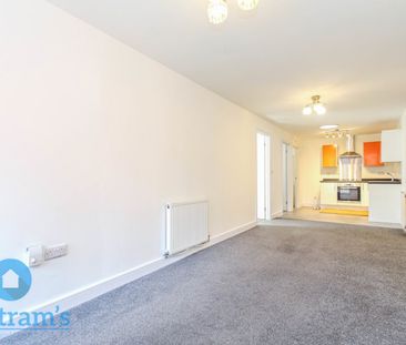 2 bed Apartment for Rent - Photo 1