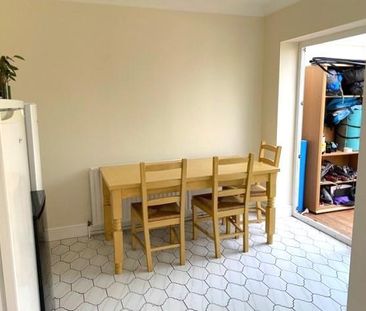House share to rent - Photo 5