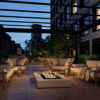 950 Rue Saint-Antoine O, Montréal, QC - Photo 1