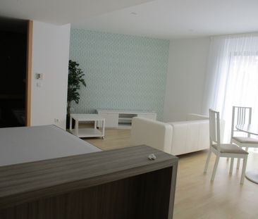 Excelente T0 no Centro da Cidade, mobilado e equipado, com lugar de... - Photo 3