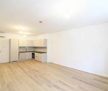 Erstbezug nach Sanierung: Schöne 2 Zimmer-Wohnung nahe Meidling Bah... - Foto 1