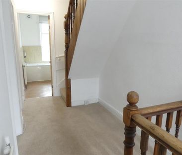 3 bedroom terraced house to rent - Photo 6