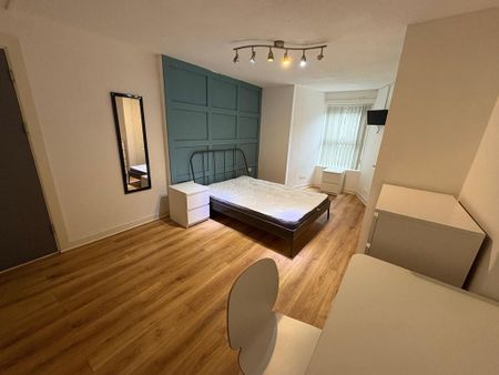 4 bedroom house share to rent - Photo 4