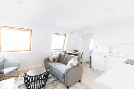 Saint Nicholas Street - Photo 5