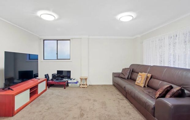 Baulkham Hills - Photo 1