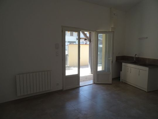 Location appartement 1 pièce, 21.09m², Bourg-en-Bresse - Photo 1