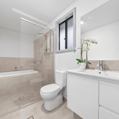 Exquisite Double Storey Home - Photo 2