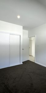 New Townhouse In Centre of Mayfield - Photo 3