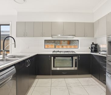 18 Cabalima Street, Box Hill NSW 2765 - House For Rent | Domain - Photo 5