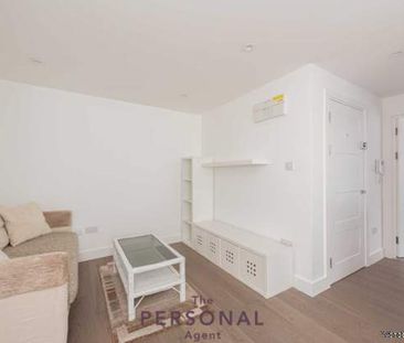 1 bedroom property to rent in Epsom - Photo 4