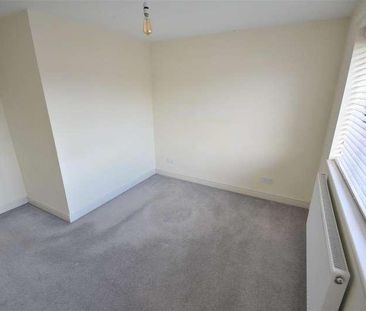 Pontypool Close, Oakwood, DE21 - Photo 2