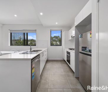 Two Spacious Three Bedroom Apartments to Choose From! - Photo 1