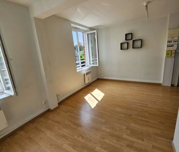 Location Appartement 1 pièce 19m² TOURCOING 59200 - Photo 1