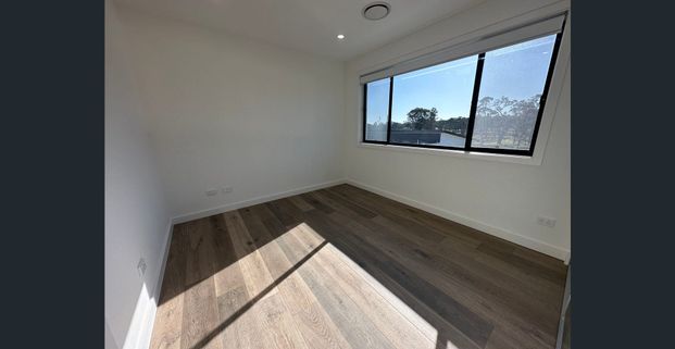 Contact Tina 0416782888 to arrange an inspection - Photo 1