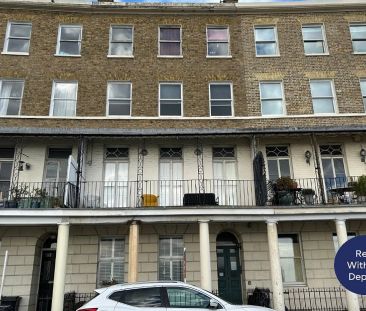 Wellington Crescent, Ramsgate, CT11 8JL, Kent - Photo 4