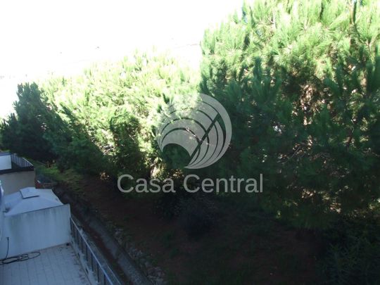 Apartamento T4 em Lisboa - Photo 1