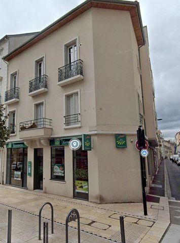 Location Appartement 1 pièce 17m² VICHY 03200 - Photo 3