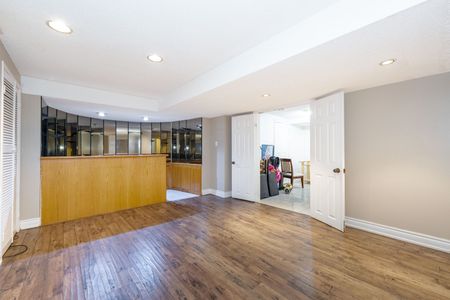 For Lease - 382 Elgin Mills Road, Richmond Hill, Ontario - Photo 3